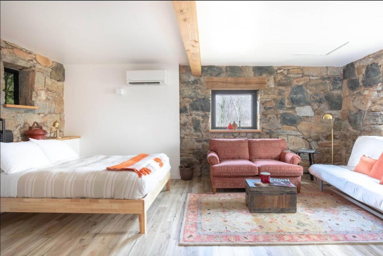 Studio Guest Suite In Forest Cottage Tryon Exteriör bild